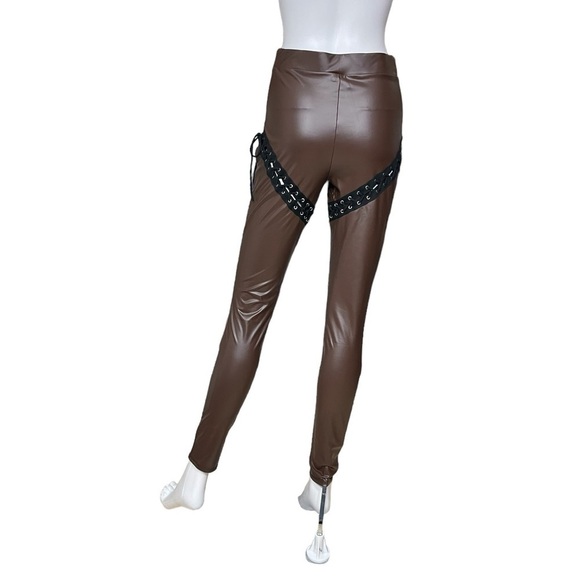 Brown Leggings
New - Picture 4 of 7